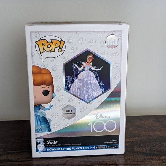 NEW Funko Cinderella Diamond Disney 100 Pop Barnes and Noble Exclusive 1318 - Picture 4 of 11